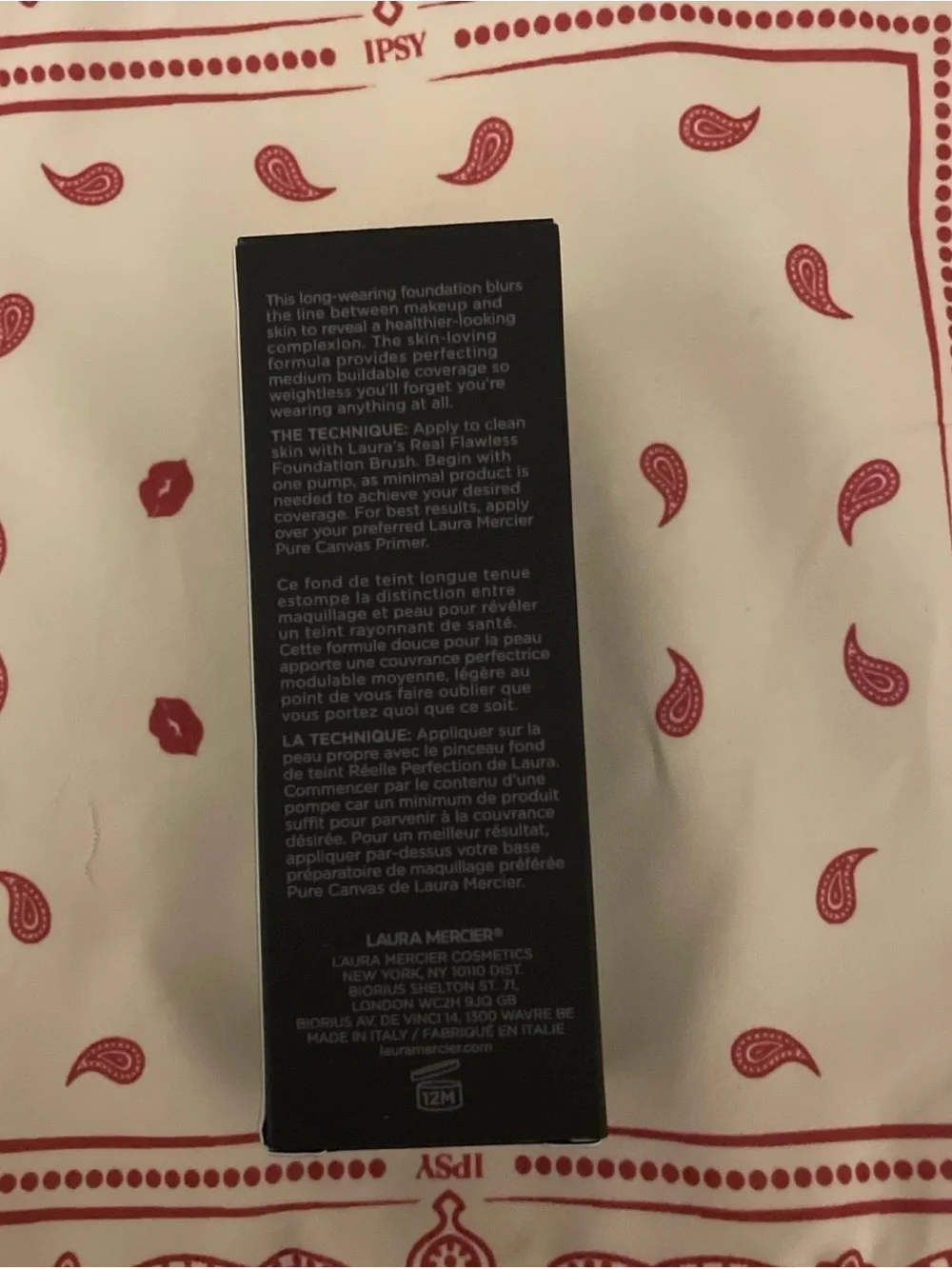 laura mercier Real Flawless Weightless Foundation - Black
